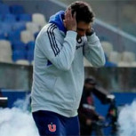 Escandaloso clásico universitario: Partido debió suspenderse por fuegos artificiales tirados a la cancha