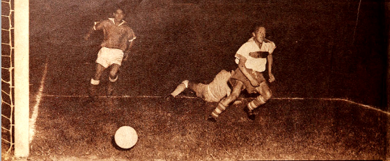 UC_5_-0_U_de_Chile_Tercer_gol_de_Montuori-2