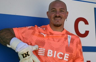 De llegar de emergencia a quedarse: Dar&iacute;o Melo seguir&iacute;a siendo el segundo arquero de la UC