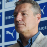 La UC despidió a Buljubasich como gerente técnico