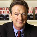 Recordando a Michael Crichton, el padre del “techno-thriller”