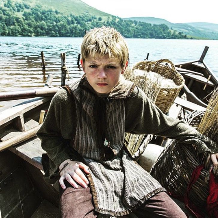 Cómo se ve hoy el joven actor que interpretó al niño Bjorn Ironside en la  serie “Vikingos”? - Guioteca