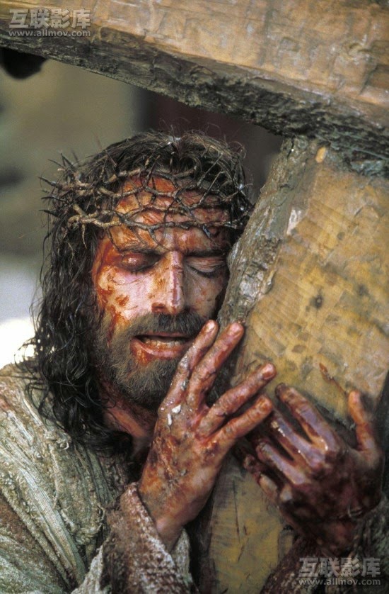 Paixão de Cristo (Jesus Carregando a Cruz - cena do Filme Paixão)