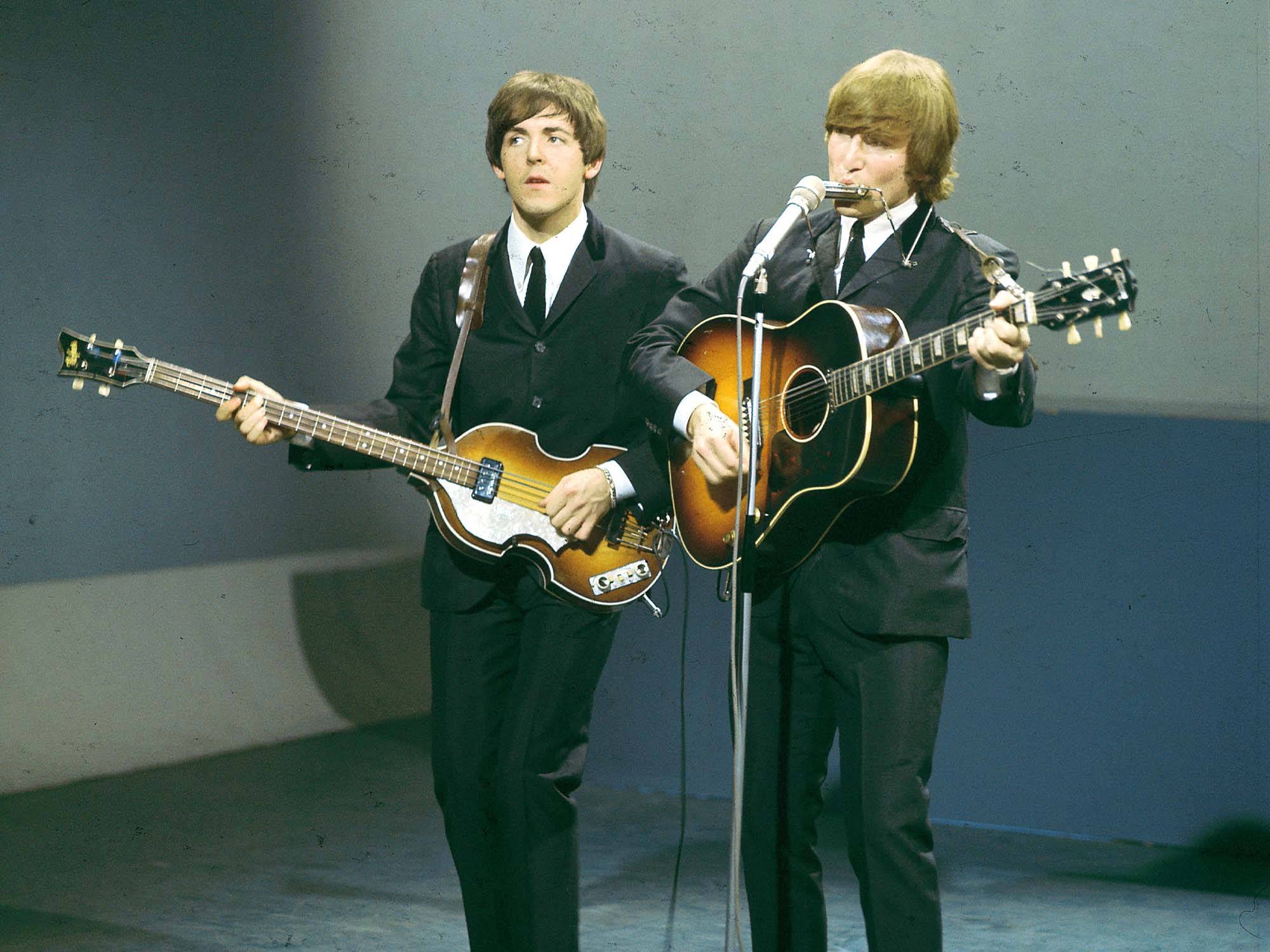 Paul-McCartney-John-Lennon-Photo-David-Redfern-Redferns@2000x1500