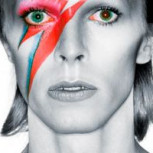 Foto muestra el divertido desahogo de David Bowie contra el acoso de los paparazzi