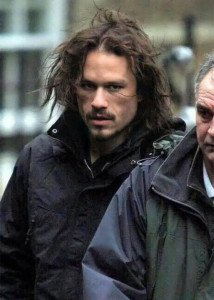 La última foto conocida de Heath Ledger antes de su muerte en 2008.