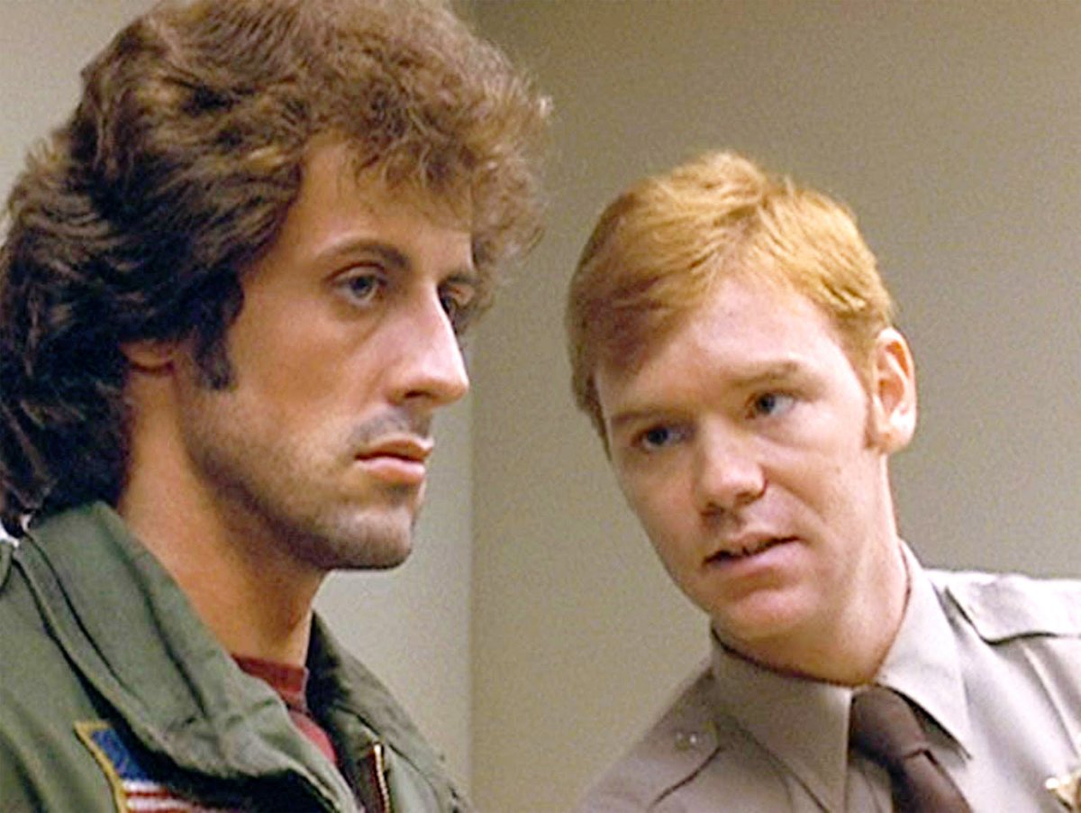 ¿Cómo luce hoy el elenco original de la película “Rambo”, 35 años ...