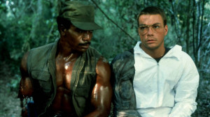 Jean Claude Van Damme junto al actor Carl Weathers, durante los primeros días de rodaje de "Depredador".