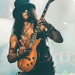Slash: Los detalles íntimos que reveló de la relación de su madre con David Bowie