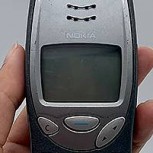 El mítico Nokia 3210: ¿Recuerdan al primer celular sin antena y duro como un ladrillo?