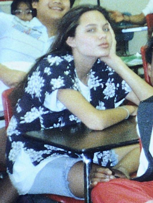 Angelina Jolie in Beverly Hills High School, circa 1990