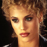 “Showgirls”: El criticado drama erótico que sepultó la carrera de Elizabeth Berkley