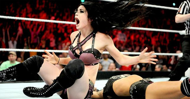 Paige el último año hizo más ruido fuera que dentro de la WWE.