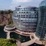 Inauguran hotel de ‘ultralujo’ en una mina abandonada: Tiene 16 pisos y está a 88 metros de profundidad