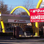 Influencers muestran el “McDonald’s más lujoso del mundo”: Está en el país más inesperado