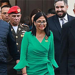 Delcy Rodríguez genera polémica por lujoso look tras captura de Maduro