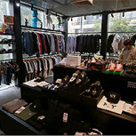 Moda urbana lleva a chilenos a gastar hasta $700 mil por un polerón de ultra lujo