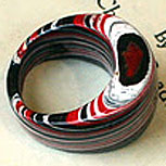 Joyas hechas a partir de libros antiguos