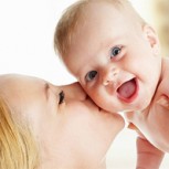 ¿Qué fue lo primero que le dijiste a tu bebé al nacer? 56 mamás lo relatan