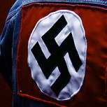 ¿Por qué los nazis adoptaron la esvástica como símbolo de su movimiento e ideología?