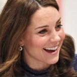 ¿Por qué tres dedos de Kate Middleton miden lo mismo? Británicos consternados intentan explicarlo con alocadas teorías