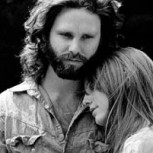 El trágico pacto de amor y muerte de Jim Morrison y su novia Pamela Courson