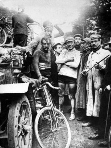 Finish of the first Tour de France, 1903.