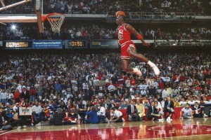 La icónica volcada de Michael Jordan 'Free Throw Line', 1988.