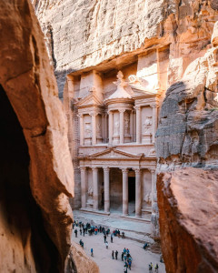 petra_00000000_515df24a_230511163747_1200x1500