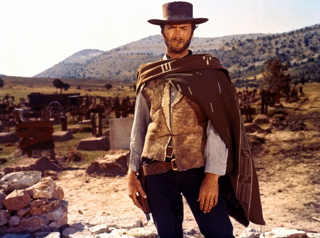 Clint Eastwood  mítico poncho