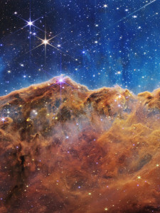 Imagen del cúmulo estelar Pismis 24, ubicado dentro de la constelación de Escorpión, captada por el Telescopio Espacial James Webb.