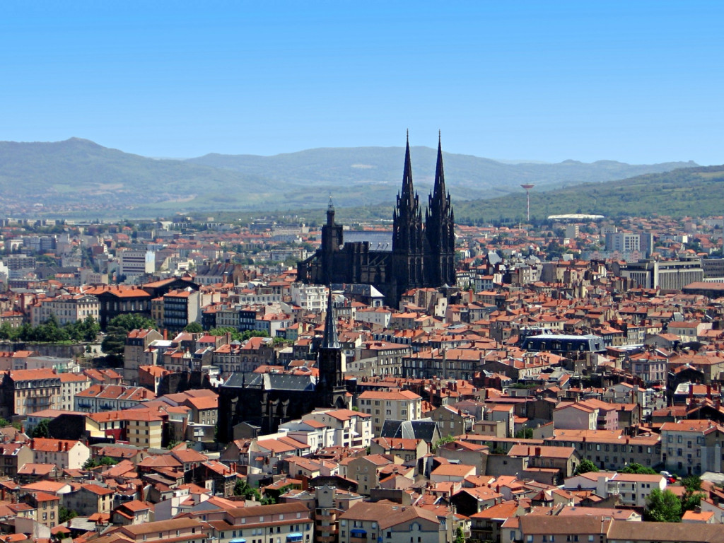 Catedral negra Clermont-Ferrand