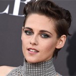 Vestido traiciona a Kristen Stewart: Bochorno por mostrar más de lo que quería