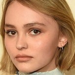 Hija de Johnny Depp destacó por su belleza en desfile de Chanel