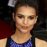 Emily Ratajkowski en Cannes 2017: Su atrevido vestido se robó todas las miradas