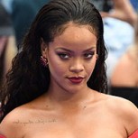 Rihanna vuelve a escandalizar y provocar con su vestido en estreno de su nueva película