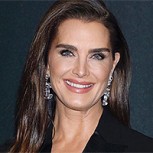 A sus 54 años, Brooke Shields publicó foto en la playa como si estuviera en “La laguna azul”: Estos son sus mejores estilos