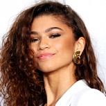 Zendaya llegó hasta desfile de Valentino con este espectacular atuendo: ¿Es su mejor look hasta ahora?