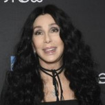 Cher sorprende a los 76 años con un look “glam rock” durante los premios CDFA