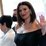 Laura Pausini sorprendió en su matrimonio con su traje de novia estilo noventero
