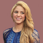 Shakira luce extravagante diseño en la Semana de la Moda de París: ¿Nueva indirecta a Piqué?
