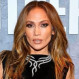 Jennifer Lopez luce dos vestidos muy opuestos en menos de 24 horas: Causaron total admiración