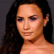 Demi Lovato apostó por el glamour con un vestido rojo de estilo princesa en evento en Nueva York