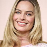 Margot Robbie apareció con un impresionante traje encorsetado en exclusiva fiesta de celebridades