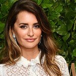 Penélope Cruz luce espectacular vestido metálico Dolce & Gabbana