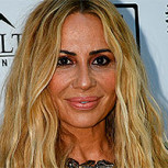 Marta Sánchez se lució con este infalible look de fiesta: Un vestido corto con lentejuelas