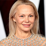 Pamela Anderson demuestra que es la musa del minimalismo: Lució espectacular con este vestido