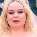 Nicola Coughlan, la estrella de “Bridgerton”, se enfunda en un elegante vestido con adornos florales en su escote