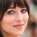 Dakota Johnson vive un renacer y lo demuestra con sus looks durante la promoción de “Materialists”