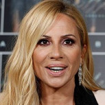 Marta Sánchez deslumbra en la playa con el vestido blanco que estiliza a cualquier figura y favorece todas las edades